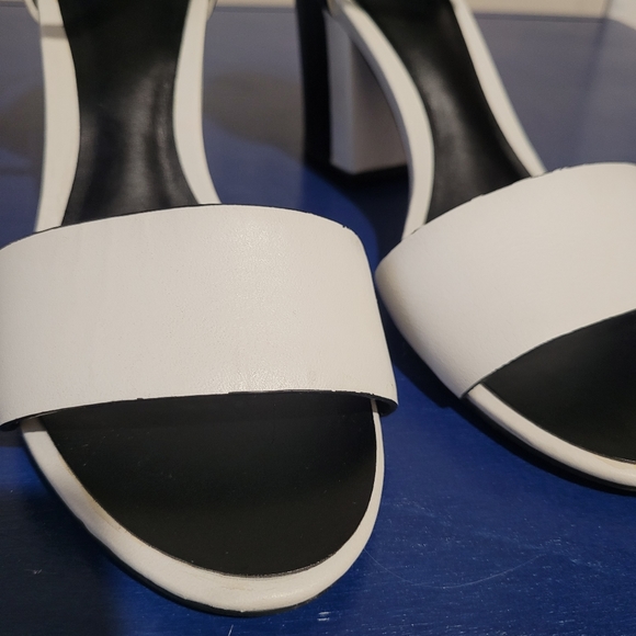 Tristan Black and White High Heels Women's US 8.5 - Picture 7 of 8